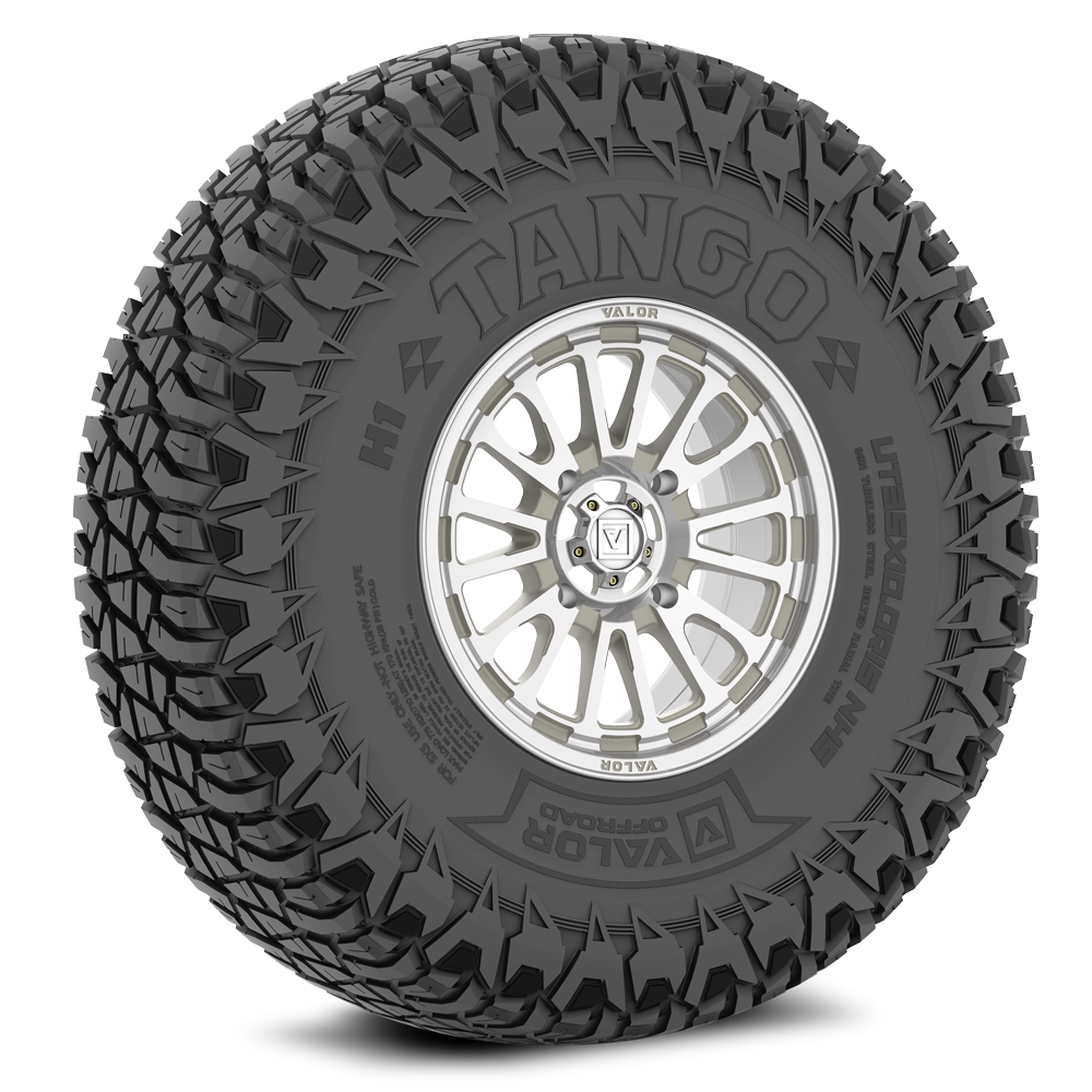 ESPOIR TRIBE セット Tango on 15x7 V14 RM UTV Wheel and Tire Kit | Valor Offroad