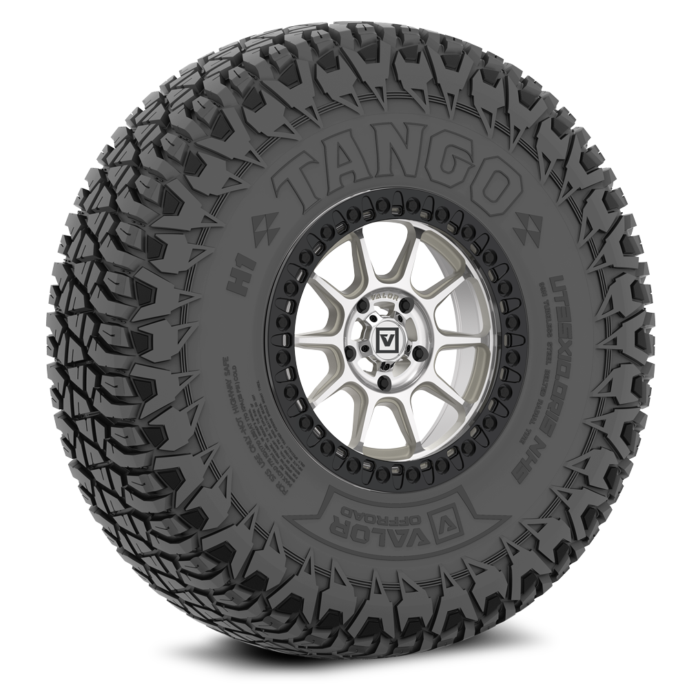 Tango on 15x7 V18 RM UTV Wheel and Tire Kit - Valor Offroad